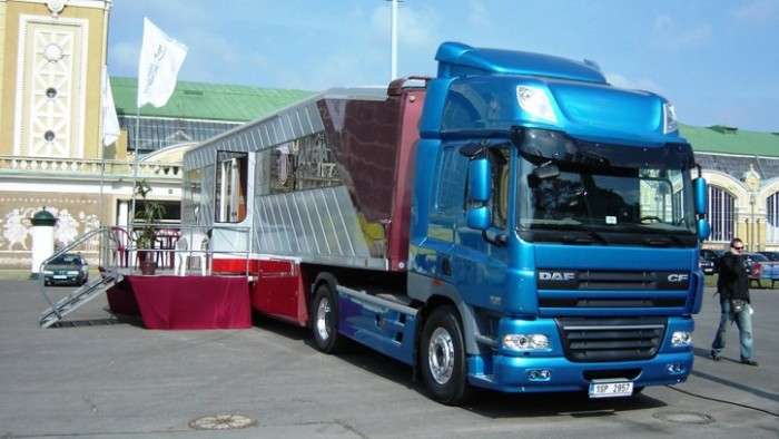 exhibition-truck