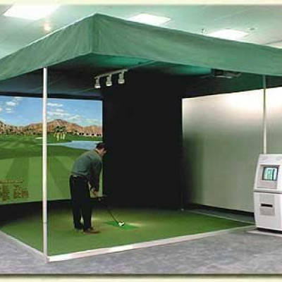 Golfový trenažér/golfový simulátor