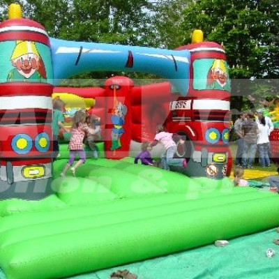 Skákací hrad Hasiči 