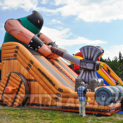 Nafukovací skluzavka Kat