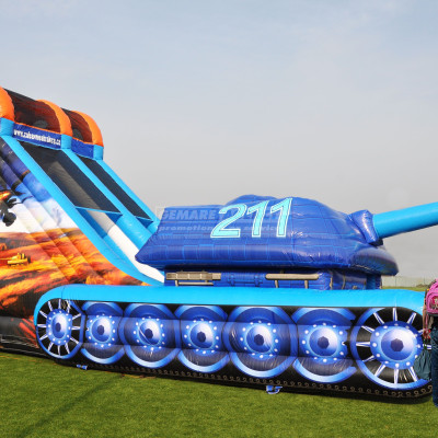 Nafukovací skluzavka Tank