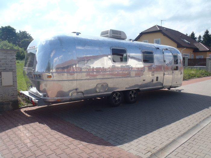 airstream-bar