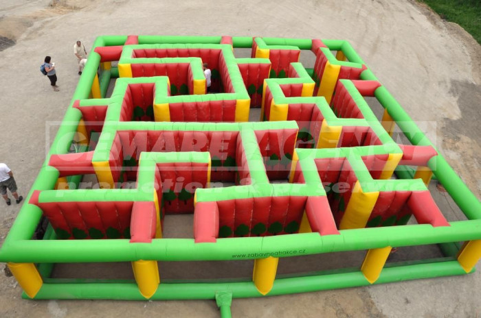 pronájem bludiště