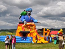 překážková dráha k pronájmu