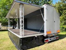 podium na firemní akci