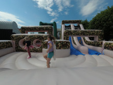 pronájem sportovní atrakce