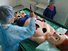 simulátor operace k pronájmu