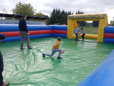 pronájem hokejového hřiště