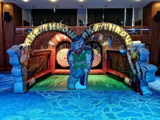 pronájem soutěžní atrakce hod sekerou