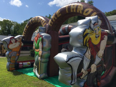 pronájem nafukovací skluzavka