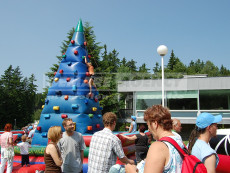 Horolezecká stěna nafukovací