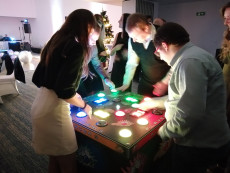 půjčovna lovec světla pro čtyři osoby