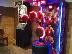 půjčovna boxovacího automatu MMA