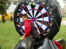 Nafukovací obří šipky