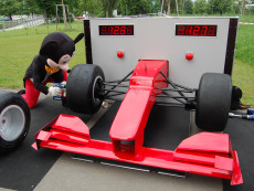 Atrakce Pit stop trenažer