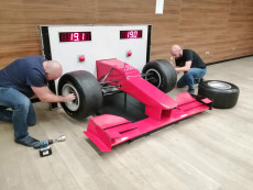 Pronájem Pit stop simulátor