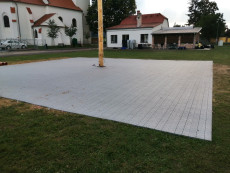 Pronájem tanečního parketu