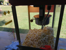 zapůjčení popcornového stroje