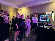 hra na vánoční večírek