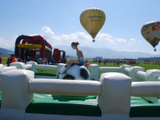 pronájem fotbalového rodea