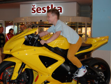 Pronájem atrakce Simulátor motorky 3D