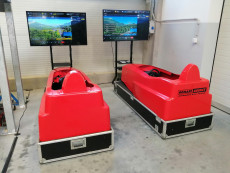 pronájem závodního simulátoru