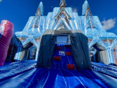 pronajem nafukovaci skluzavka