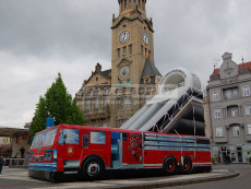 pronájem nafukovacích atrakcí