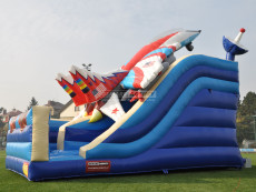 atrakce-brno-nafukovaci-skluzavka-stihacka