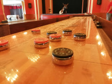 hra na firemní večírek, konferenci, Shuffleboard