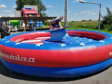 pronájem rodeo surf Brno